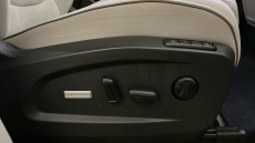 Volkswagen ID. Buzz 210kW Style Pro 86kWh 5dr LWB Auto [7 Seat] Electric Estate